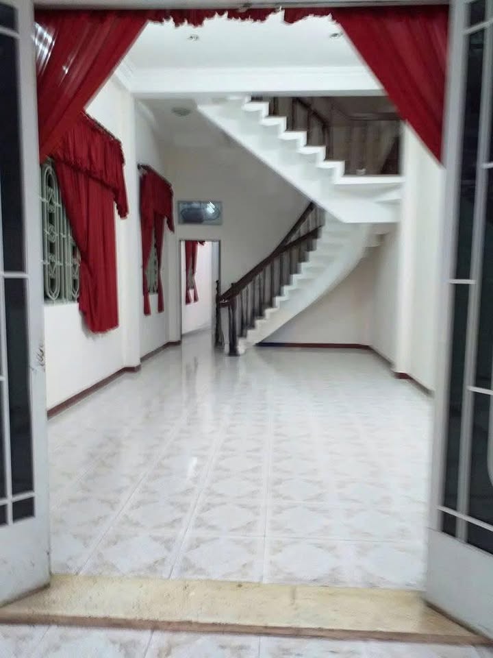 Cho thuê nhà HXH Bạch Đằng, Tân Bình - 3PN, 72m², 15tr/tháng