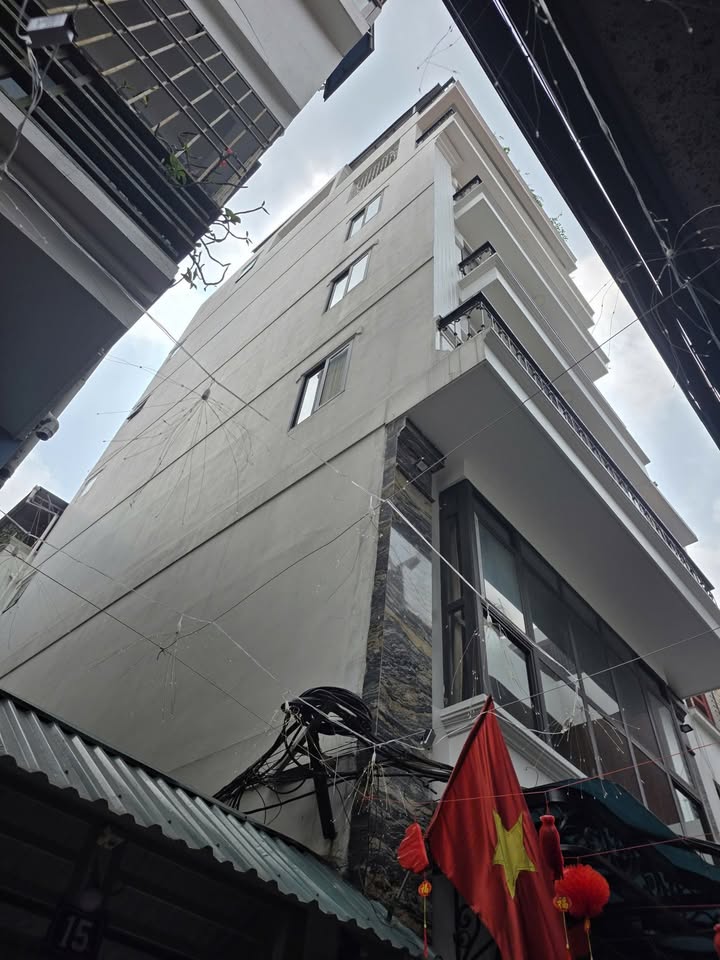 Cho thuê nhà 7 tầng ngõ Lạc Long Quân, Cầu Giấy - 65m² - 45tr/tháng