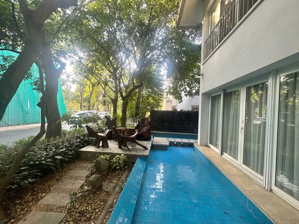 Bán Biệt Thự Mỹ Đình I - 100m² - 3x Tỷ - Ô Tô Tránh - Sát Vườn Hoa