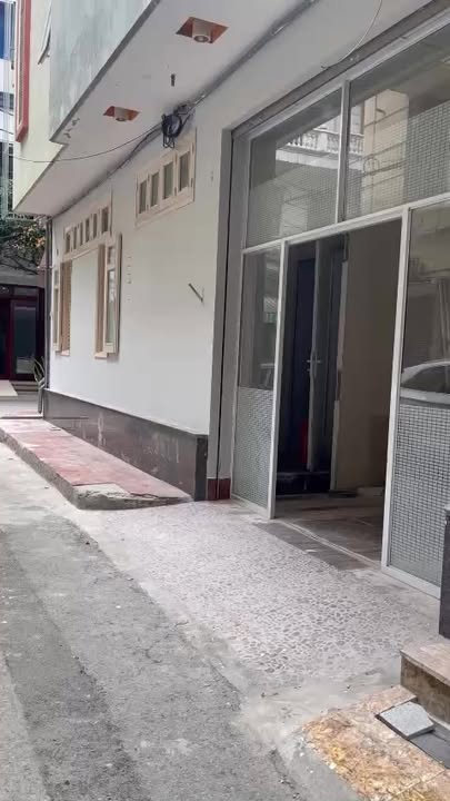 Cho thuê văn phòng 60m² Ngõ Quan Nhân, Thanh Xuân - Vị trí trung tâm, giá 9 triệu