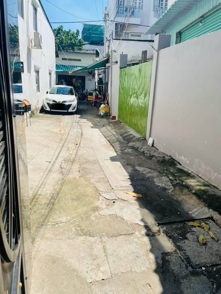 Nhà Gò Vấp 32m² - Hẻm Xe Hơi, Giá 3.9 Tỷ - Sẵn Sàng Vào Ở