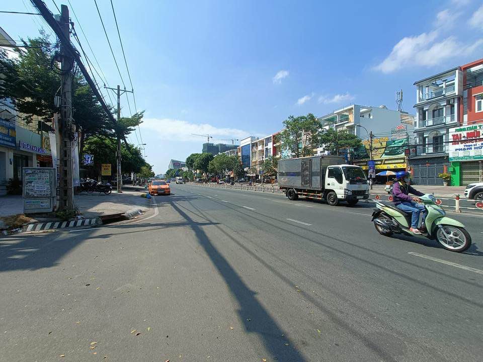 Nhà Mặt Tiền Kinh Doanh Bình Tân - 84m² - 11.5 Tỷ - Gần Aeon Mall