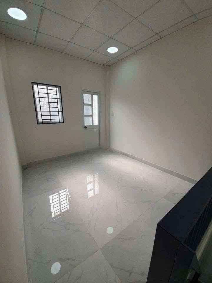 Nhà Hẻm Chính Chủ Quận 4 - 12m² Sổ Hồng Riêng - 1.85 Tỷ