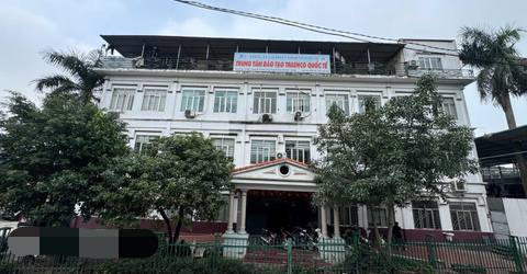 Cho thuê Tòa nhà 2200m² Mặt tiền Đại lộ Thăng Long - Giá 100 Triệu/Tháng