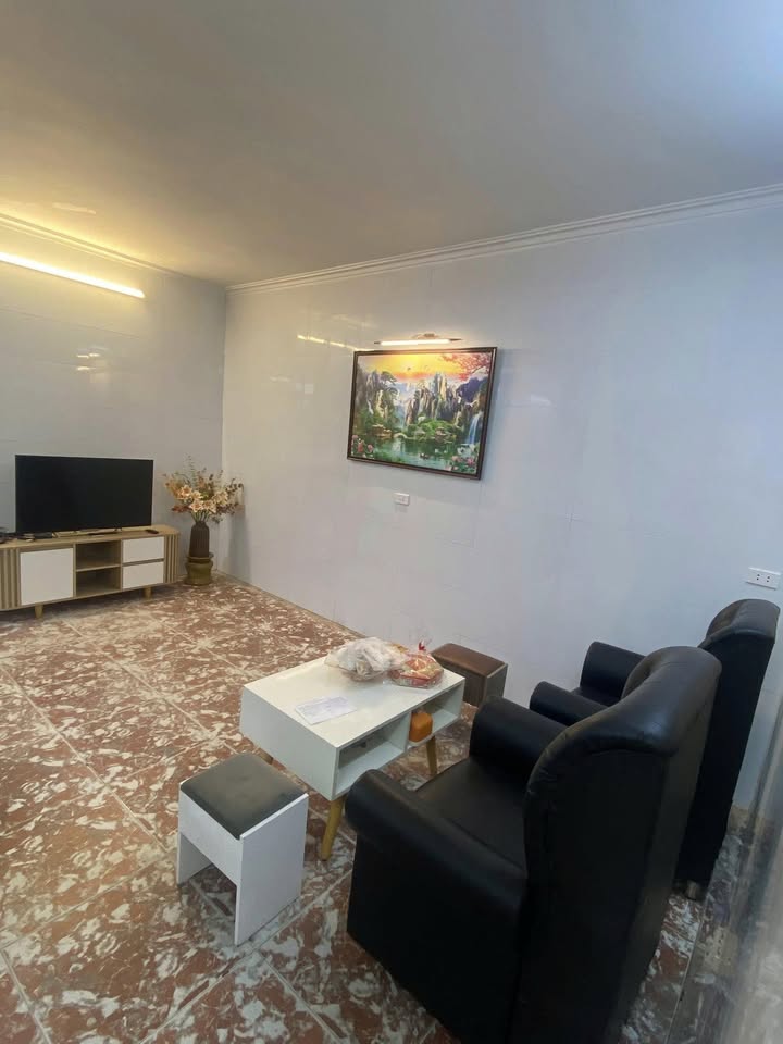 Nhà 2PN Đống Đa, Ngõ 224 Tôn Đức Thắng - Giá 15 Triệu/Tháng