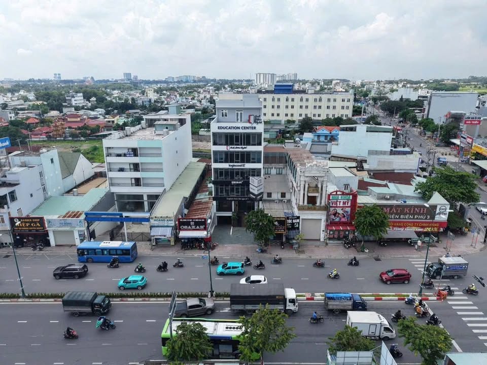 Nhà Mặt Tiền Lê Văn Việt, Thủ Đức - 103m² - 22.5 Tỷ - Kinh Doanh Đỉnh Cao