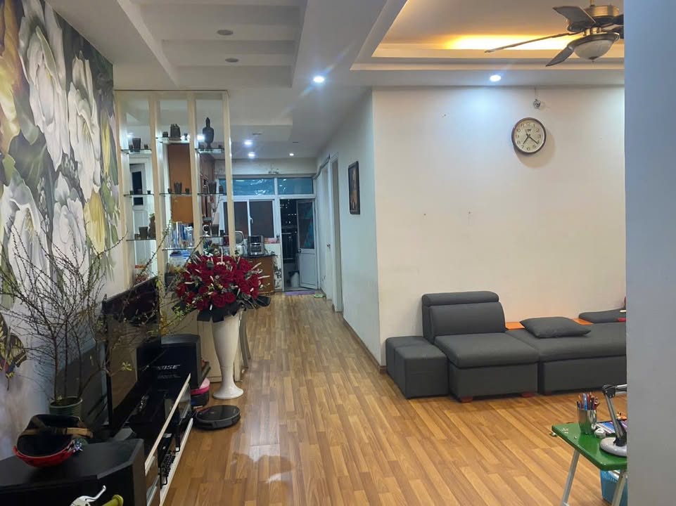 Bán Căn Hộ 3PN Minh Khai 98m² Giá Tốt - Sổ Đỏ Lâu Dài