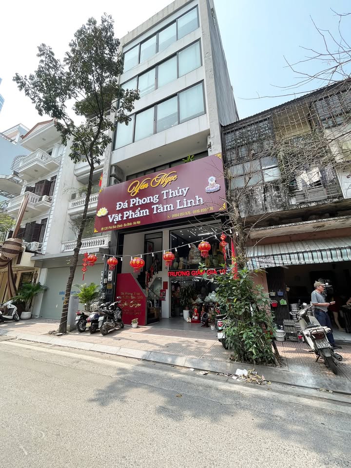 Văn Phòng 60m² Mặt Tiền 6m Giá 13 Triệu - Lô 2 Thoáng, Gần Hồ Trúc Bạch