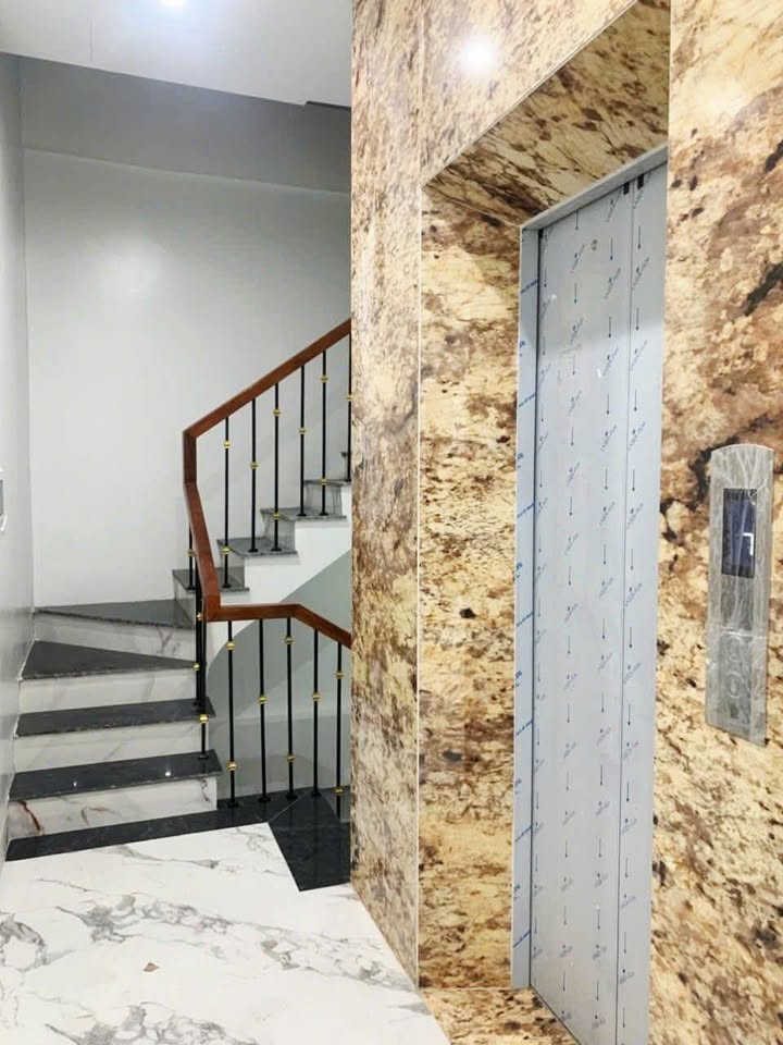 Cho Thuê Nhà 7 Tầng Thang Máy, 55m² Vạn Phúc Hà Đông - Giá 20 Triệu/Tháng