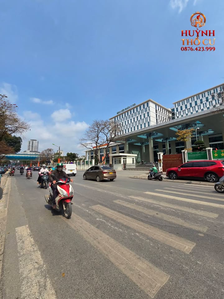 Nhà Mặt Phố Kinh Doanh Cạnh Viện 103 Hà Đông - 45m², 3 Tầng, Dòng Tiền Sẵn