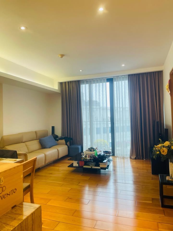 Chung cư Indochina Plaza Hanoi: Căn hộ 3PN 110m² lô góc, full nội thất