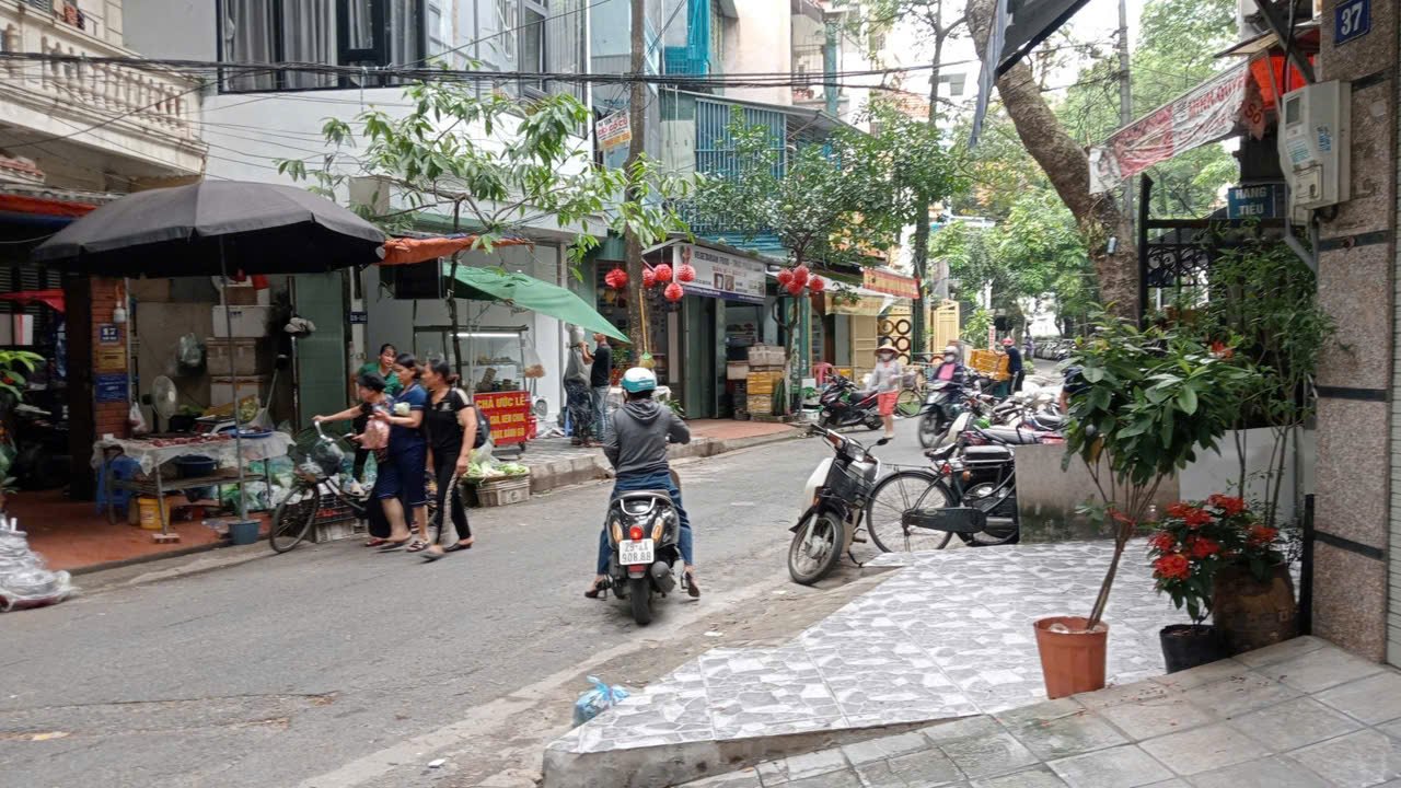 Mặt bằng Kinh doanh Mặt phố Trần Điền - KĐT Định Công, 130m² - Giá 25 Triệu