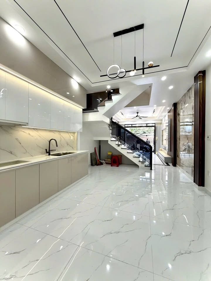 Nhà 4 Tầng Lê Chân - 52m² - 5.6 Tỷ - Ô Tô Đỗ Cửa, Gần Aeon Mall