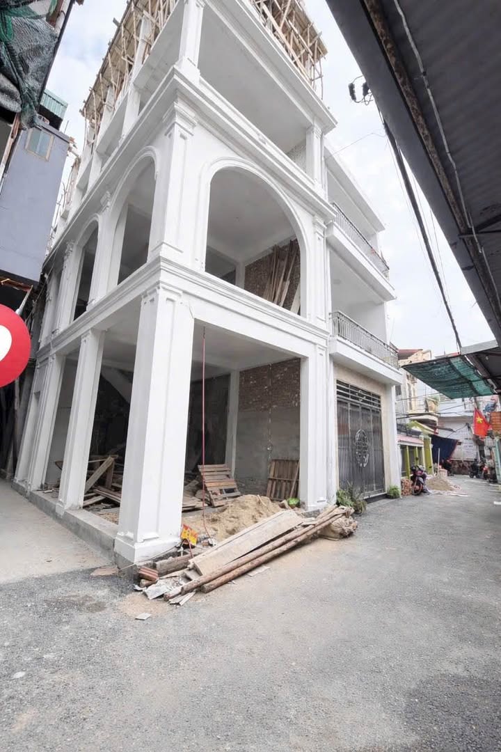 Nhà Lô Góc 5 Tầng Trần Nguyên Hãn, Hải Phòng - Ô Tô Vào Tận Nhà, Kinh Doanh Tốt