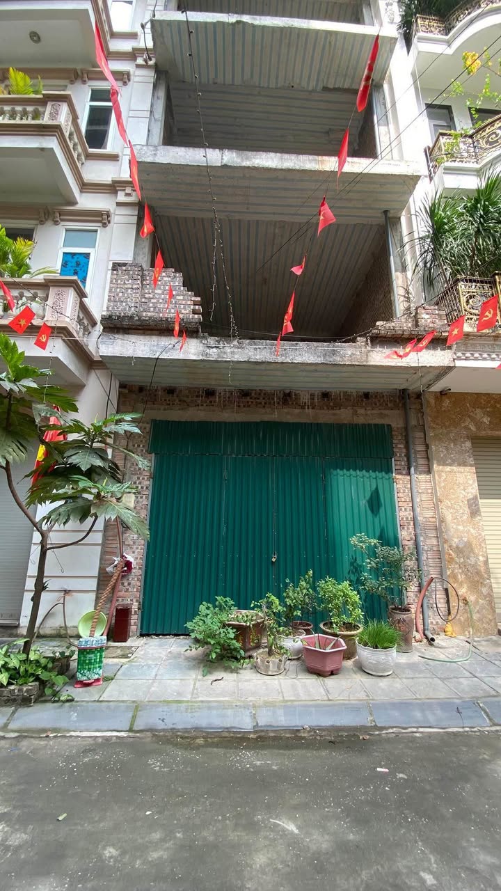 Biệt thự Việt Hưng Long Biên 56m² - Sẵn sàng xây theo ý - Giá tốt tỷ đồng