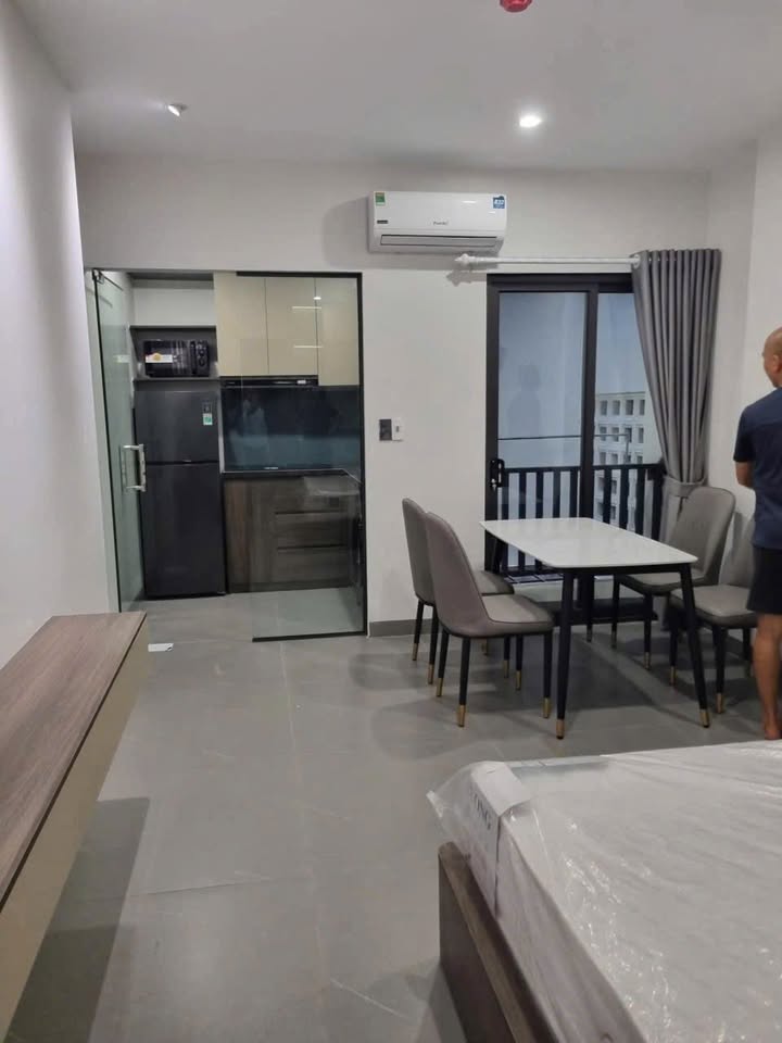 Cho thuê căn hộ 1PN Hoàng Như Tiếp, Long Biên - Full nội thất, giá 6tr/tháng