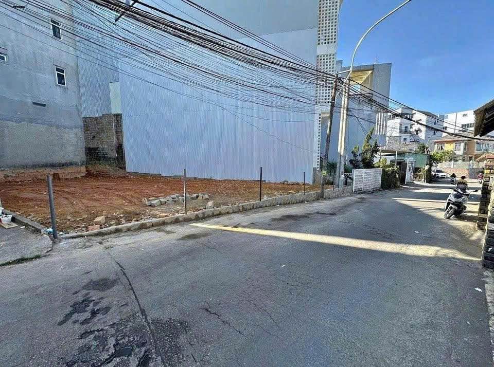 Đất Nền Nguyễn Đình Chiểu Đà Lạt 83m² - Sổ Hồng Riêng, Ô Tô 6m