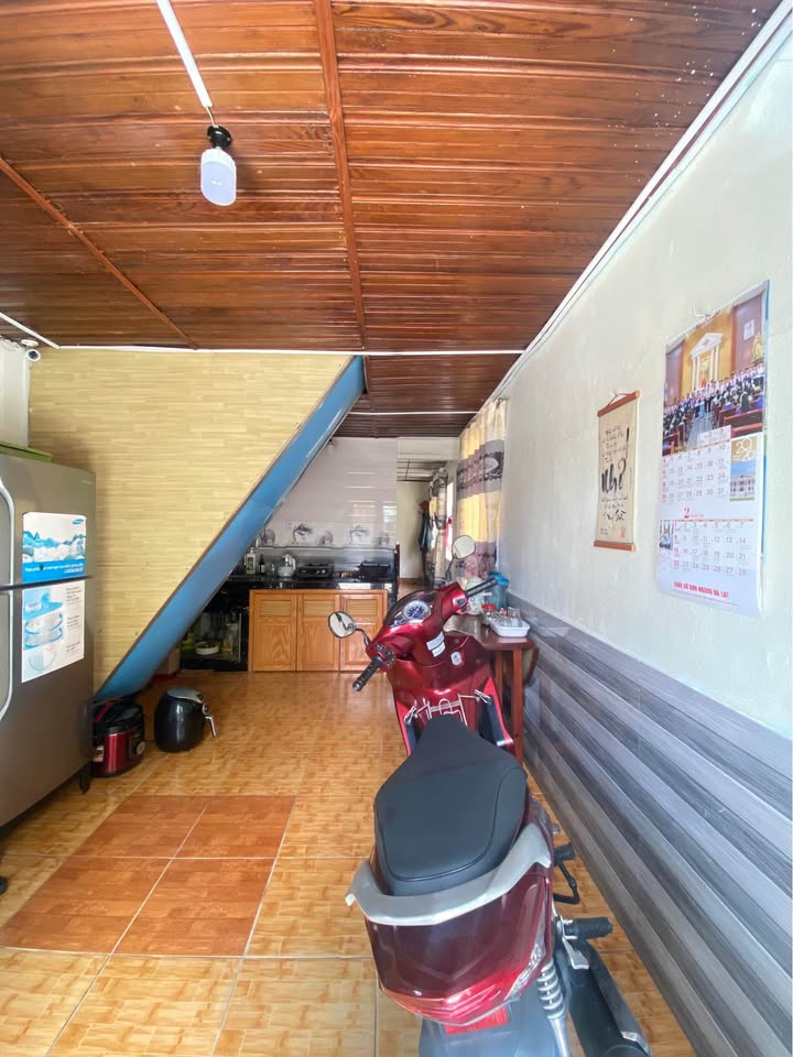 Nhà 2 Mặt Tiền Phạm Hồng Thái, Di Linh - 37m² Sổ Riêng, Giá 3.7 Tỷ