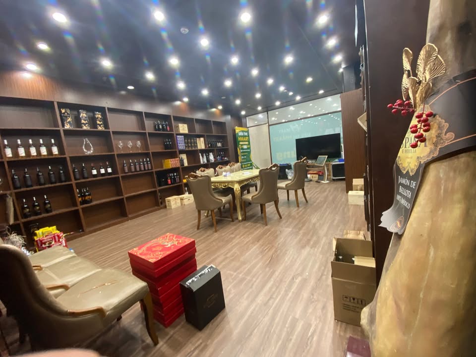 Mặt bằng kinh doanh Trần Quốc Toản, Hoàn Kiếm 170m² - Sẵn Sàng Kinh Doanh