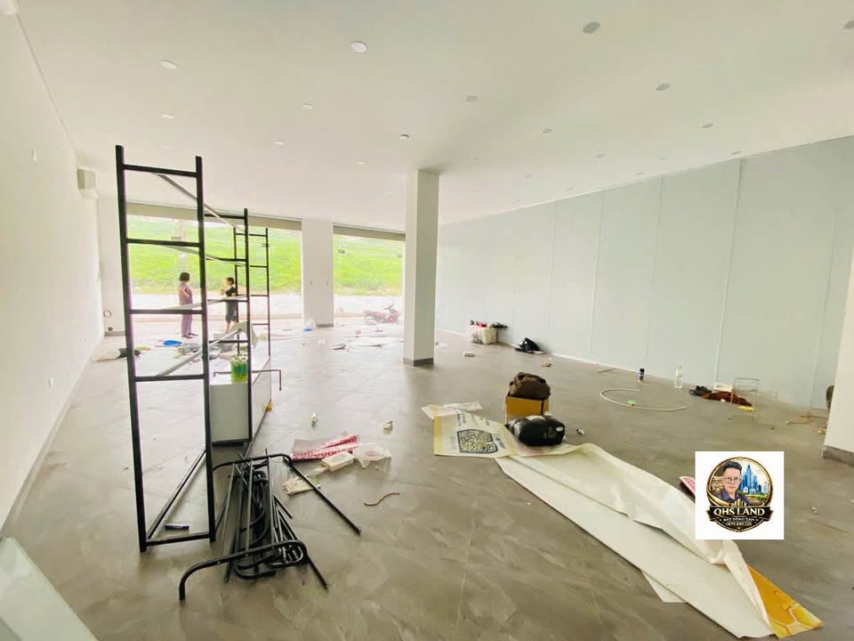 Mặt phố Bát Khối Long Biên - 110m² Kinh doanh/Văn phòng Sầm uất