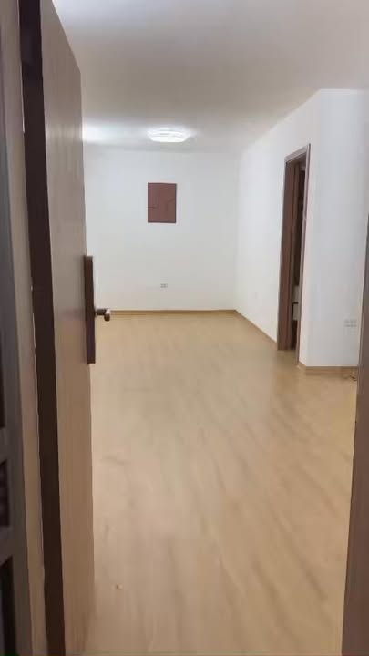 Cho thuê nhà tập thể Ngõ 81 Trần Cung 100m² - Full nội thất, Sẵn sàng ở ngay!