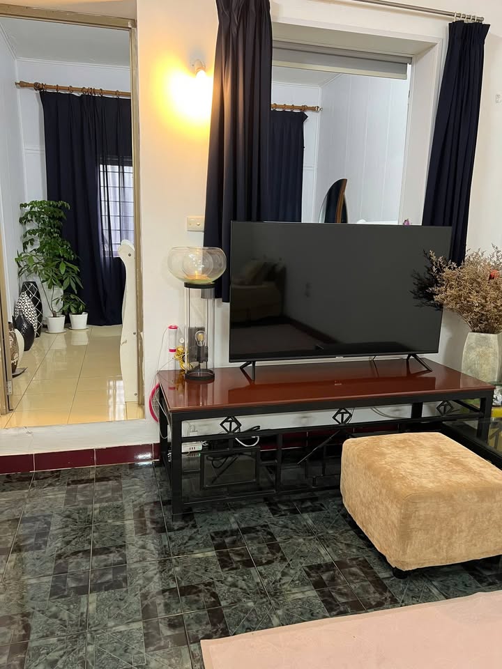 Cho thuê Căn hộ 60m² Tập thể C18 - Nguyên Hồng, Đống Đa - Giá 8.5 triệu