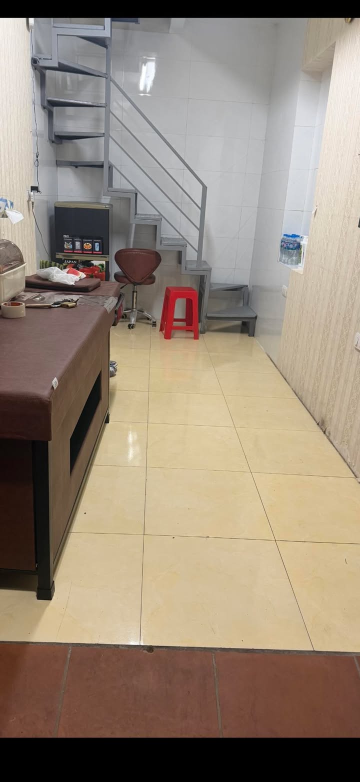 Cho thuê nhà riêng 4 tầng Lý Thái Tổ, Hoàn Kiếm - Kinh doanh online, ở tiện lợi