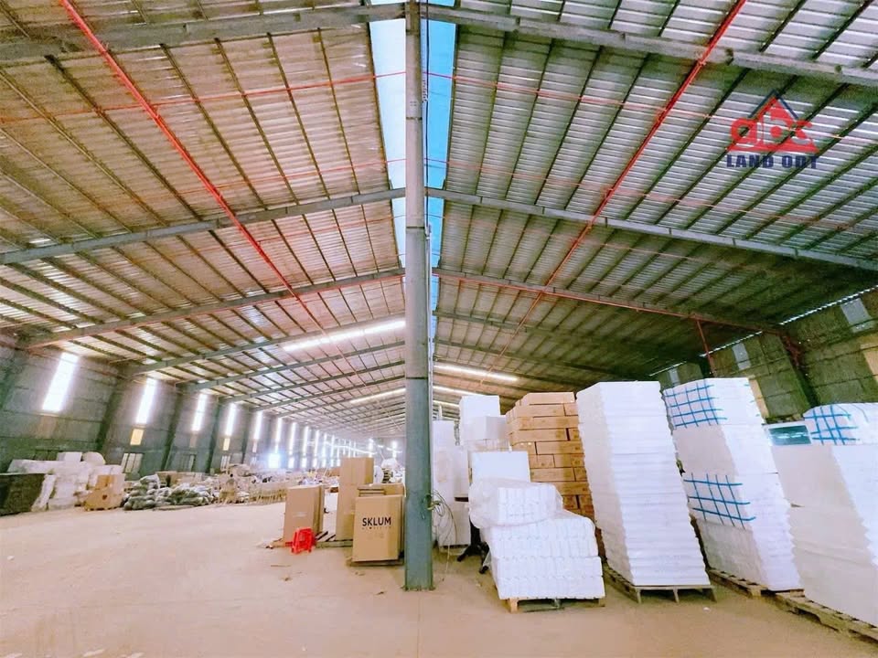 Bán Xưởng 9700m² Đồng Nai - SKC, Sẵn Sàng Hoạt Động, Giá 58 Tỷ