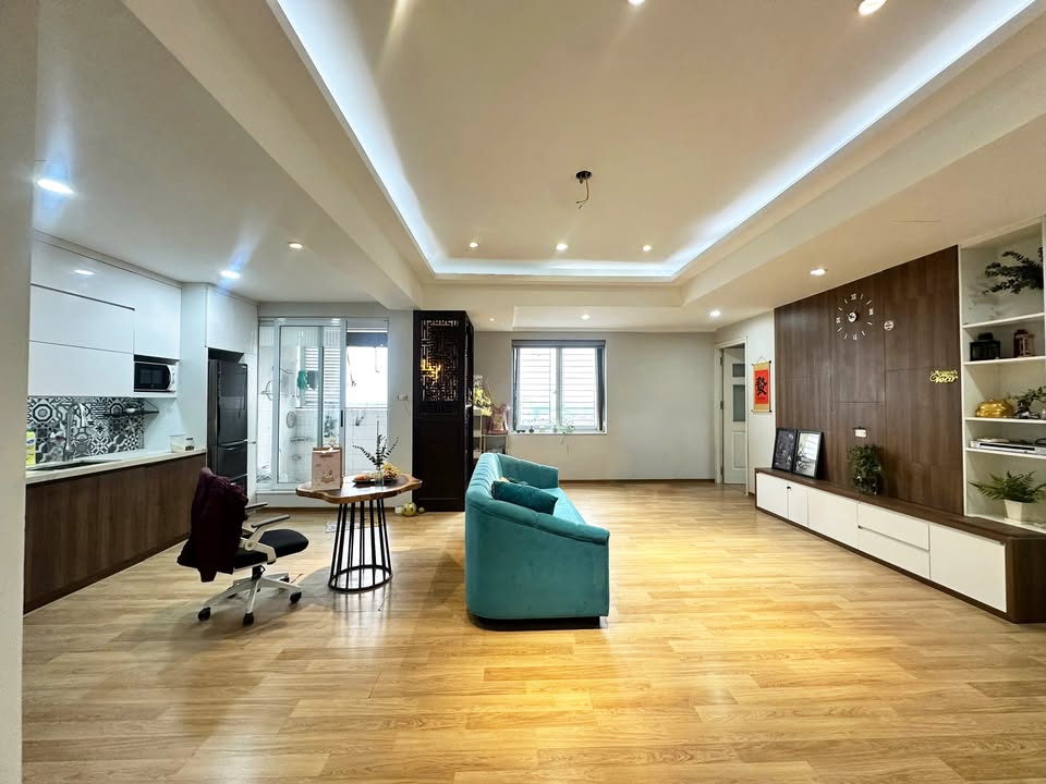 Chung cư góc 96.5m² Việt Hưng, Long Biên - Giá 6 tỷ, Sẵn Sàng Ở Ngay