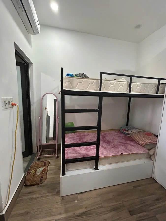 Cho thuê Căn hộ 4 tầng Kiệt Đống Đa, Đà Nẵng - Dòng tiền 33 triệu/tháng