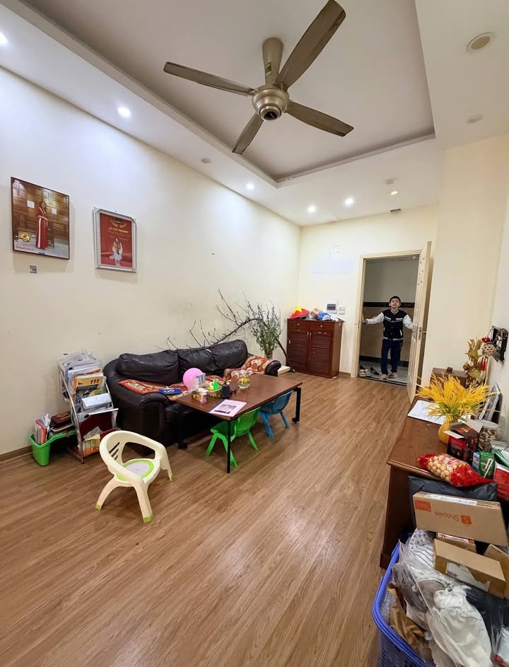 Bán Gấp Chung Cư HH1 Linh Đàm 66m² - 2.9 Tỷ