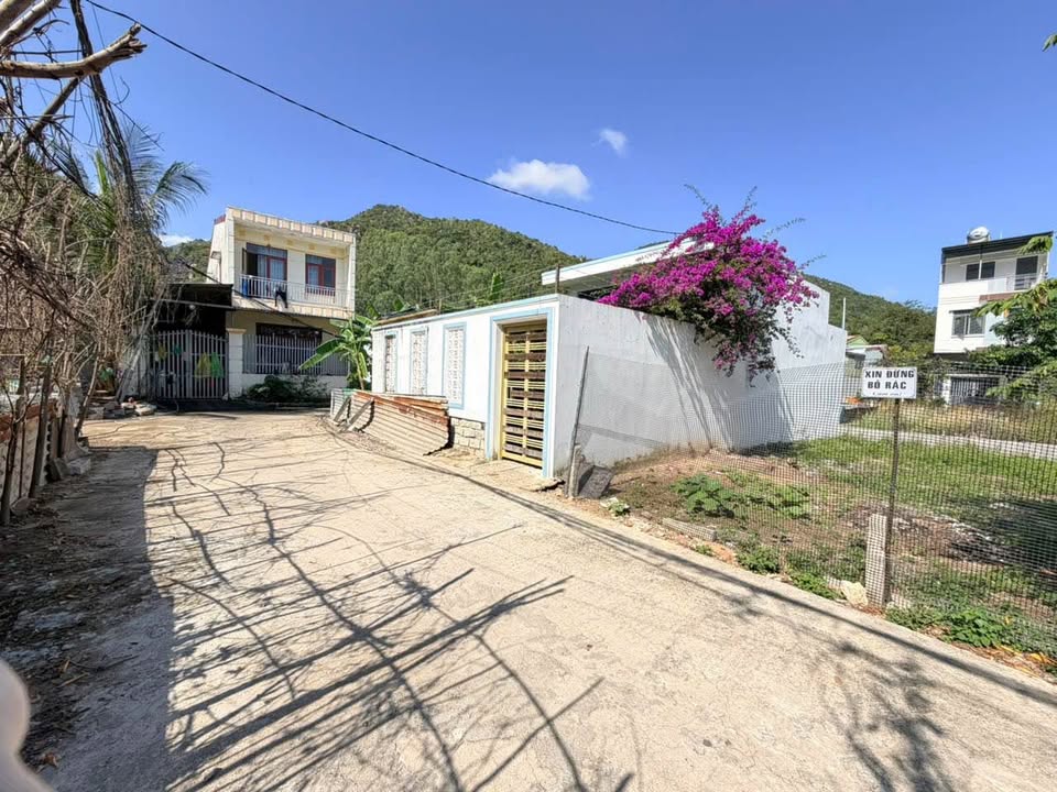 Bán Đất Cam Lâm 104.5m² Hướng Đông Nam - Gần Nguyễn Tất Thành, Sân Golf