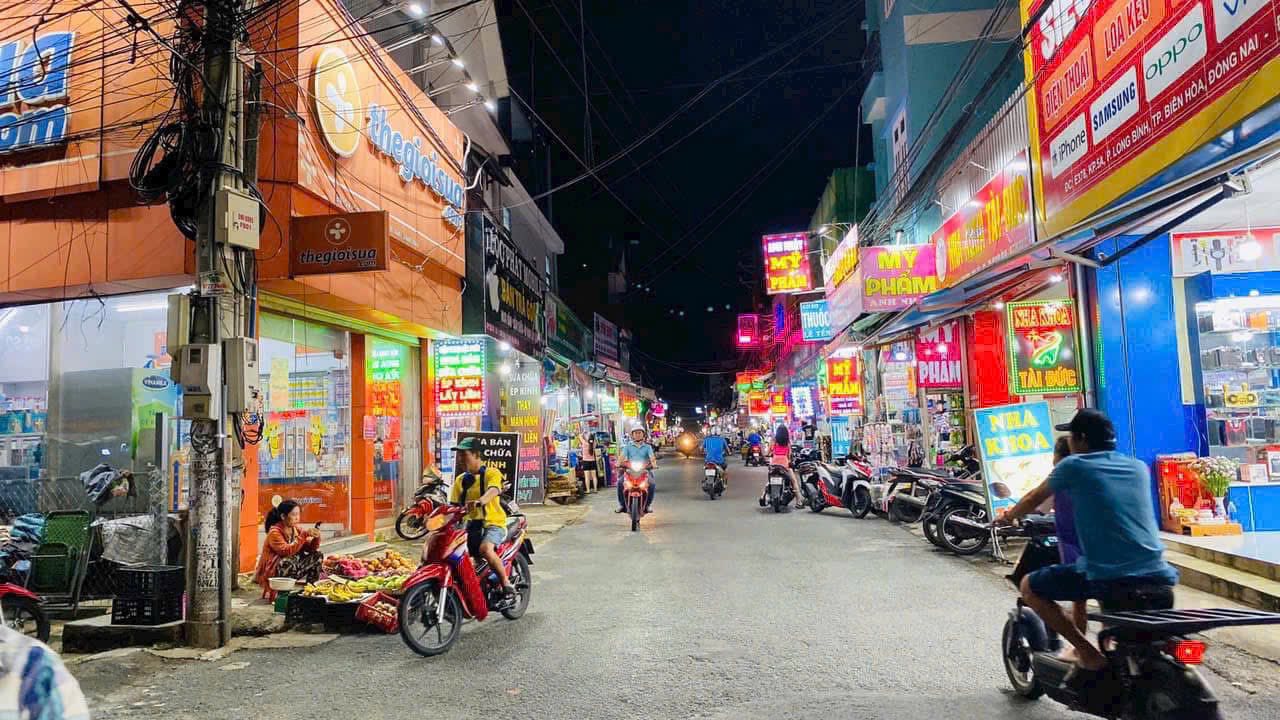 Mặt Tiền Hoàng Bá Bích, Long Bình, BH - 176m² Kinh Doanh Đỉnh Cao