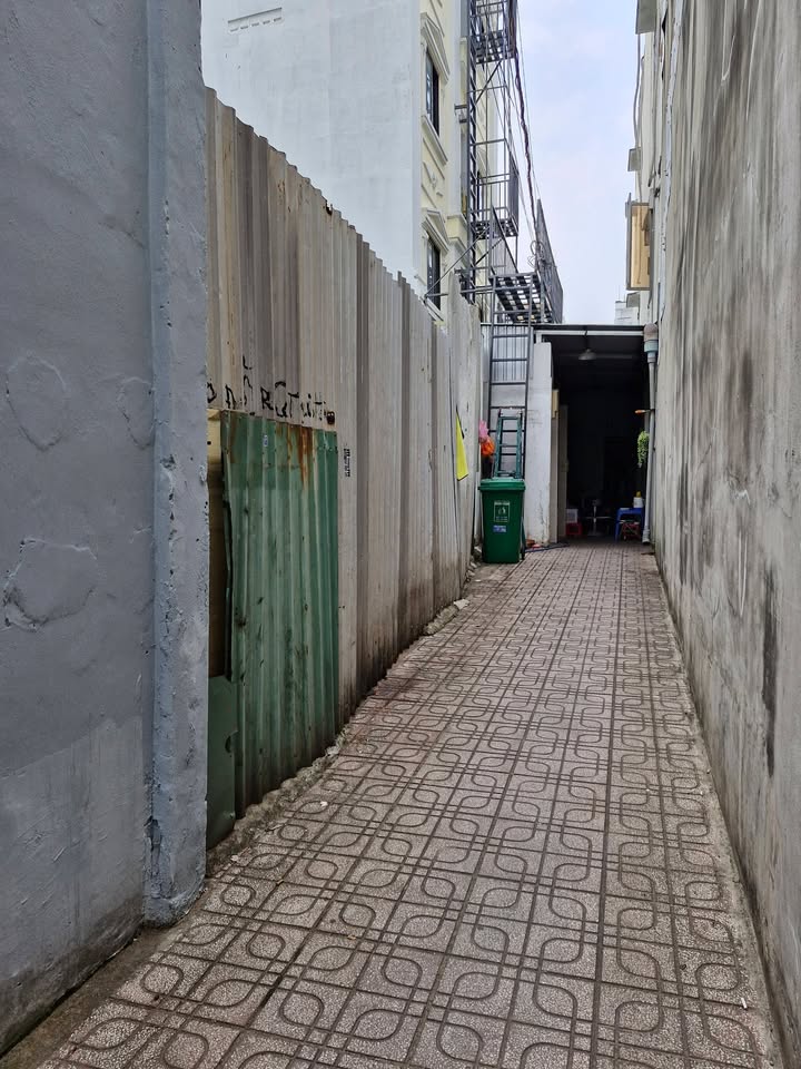 Đất Sổ Hồng Riêng 108m² Hẻm 310 Dương Quảng Hàm, Gò Vấp - Giá 10.4 Tỷ