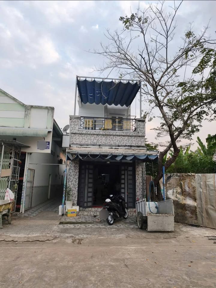 Bán Gấp Nhà 2 Tầng 150m² Kèm 5 Phòng Trọ, Mỹ Phước 3 - Giá Tốt