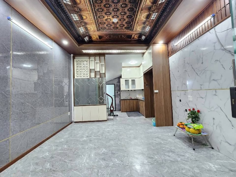 Nhà Khuyến Lương 32m², 6 Tầng, 5PN - Ô Tô Đỗ Cửa, Giá 8 Tỷ