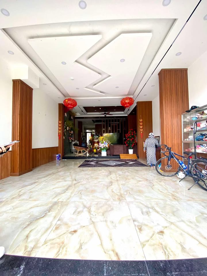 Nhà Mặt Tiền Tô Ký, Hóc Môn - 15 Phòng Cho Thuê Dòng Tiền 60 Triệu/Tháng