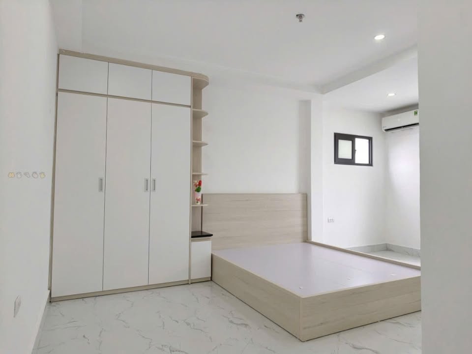 Cho thuê phòng 3.8 - 4.5 triệu/tháng, full nội thất, gần Bách Khoa, Kinh Tế