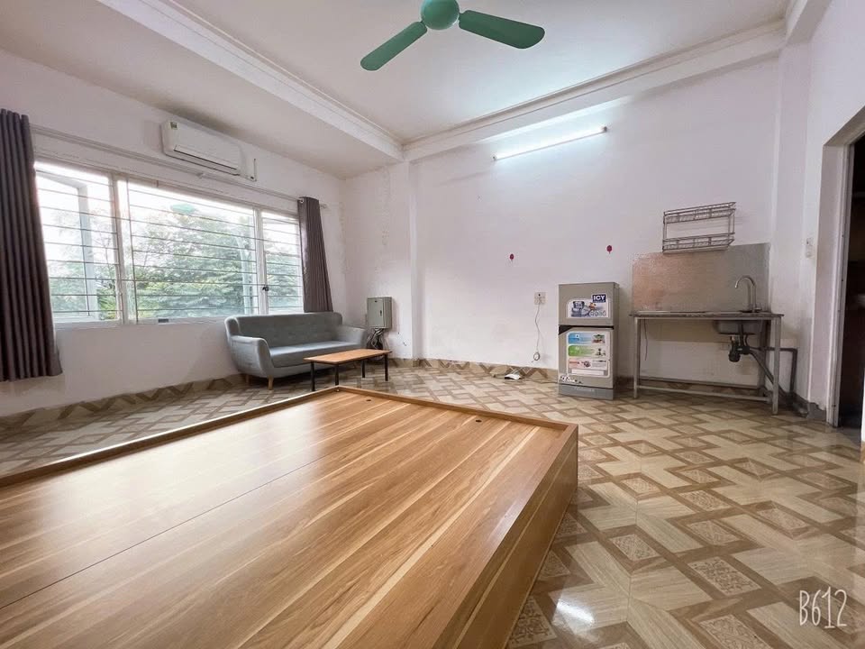 Cho thuê CHDV Triều Khúc 60m² x 5 tầng - Dòng tiền ổn định 11 triệu/tháng