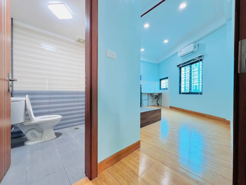 Cho thuê căn hộ Định Công, Hoàng Mai - Đủ nội thất, nhận xe điện chỉ 4.4 triệu/tháng