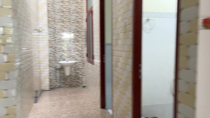 Nhà Nguyên Căn Mặt Tiền Tân Trào, Tuy Hoà - 100m², Giá 4 Triệu/Tháng