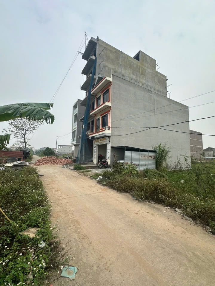 Bán Đất Lô Góc Yên Lư, Bắc Giang 140m² - Giá 4 Tỷ