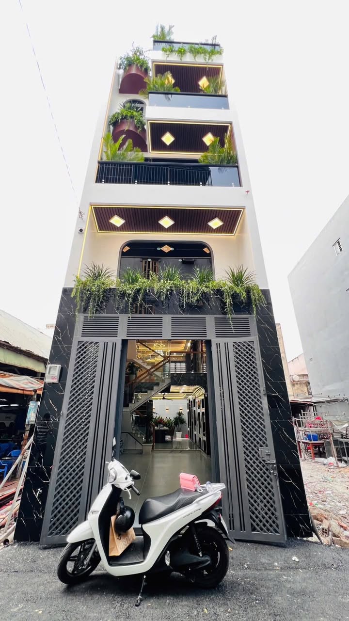 Nhà 82m² Dương Thị Mười, Q12 - 4PN, Gara Ô tô, 8.79 Tỷ