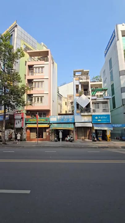 Nhà Mặt Tiền Ngô Gia Tự Q10 - 74.5m² - Kinh Doanh Đắc Lợi