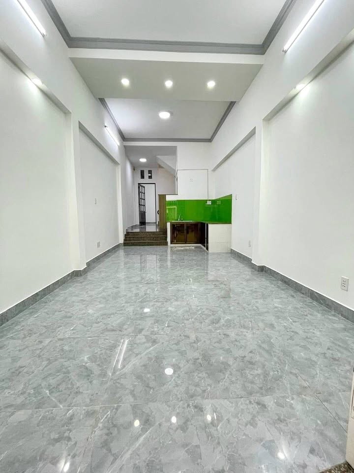 Nhà 1 Lầu Âu Dương Lân P7 Q8 - 54.4m² - Sổ Hồng Chính Chủ