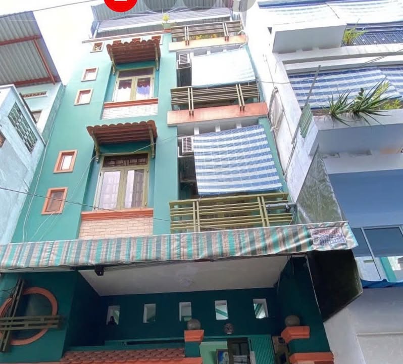 Nhà Hẻm 5m Quận 10 - 55m², 5PN, Giá 13.5 Tỷ - Sẵn Sàng Ở Ngay!