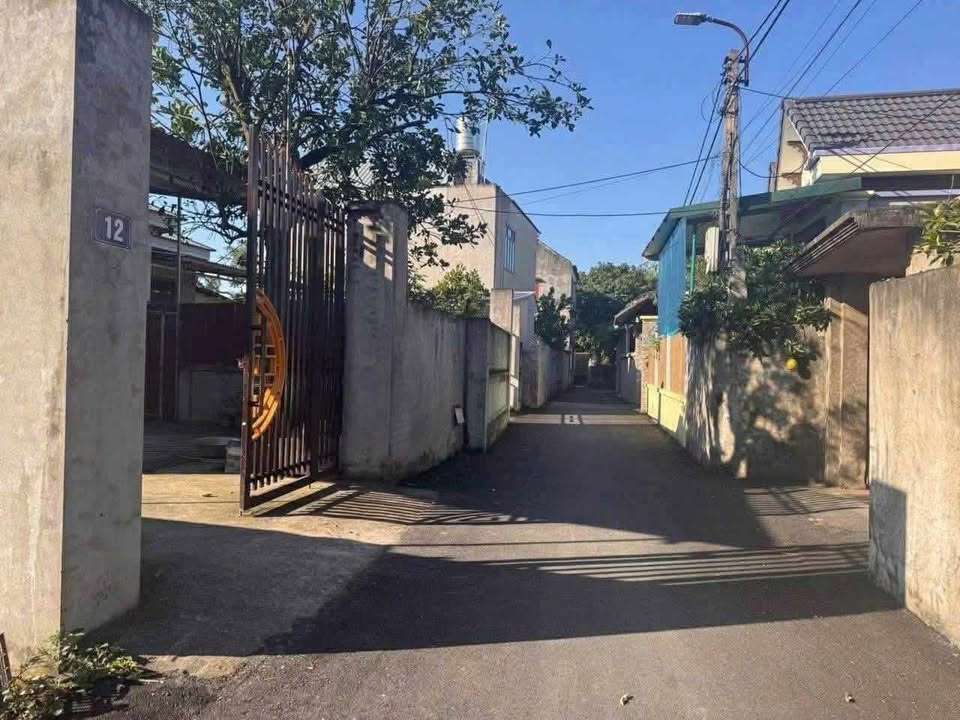 Đất nền Bắc Ninh 135m² - Gần KCN, Sổ đỏ sẵn, Giá 1.6 tỷ