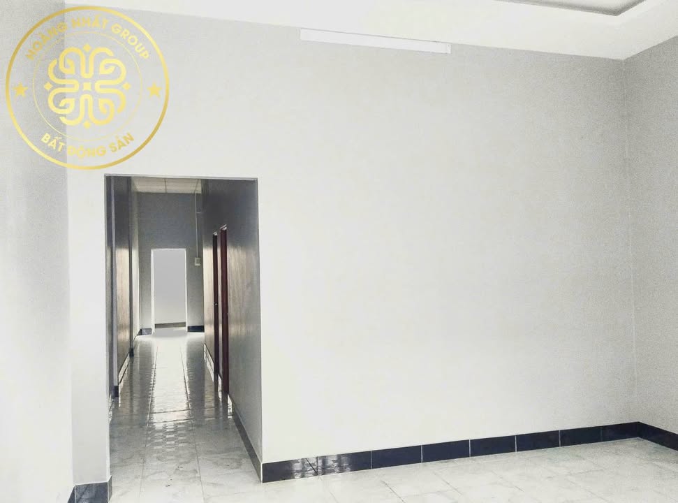 Nhà Cấp 4 Hoàn Công - KĐT Hoàng Tâm, Cà Mau - 90m² Giá 1 Tỷ