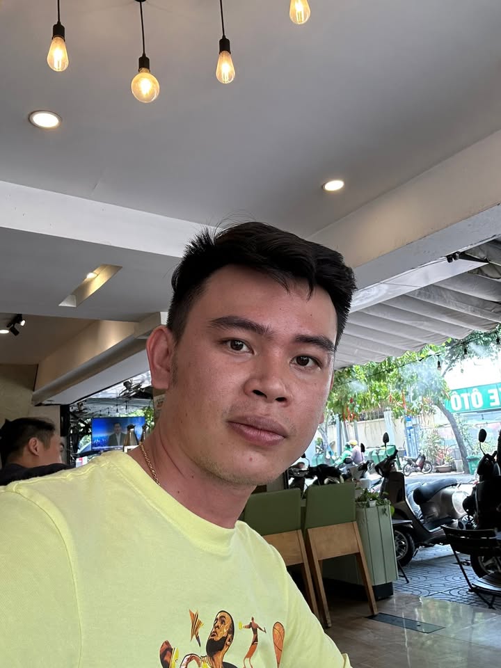 Nhà Phố Tân Bình 45m² - Ngay Ngã Tư Út Tịch - Giá 6.1 Tỷ