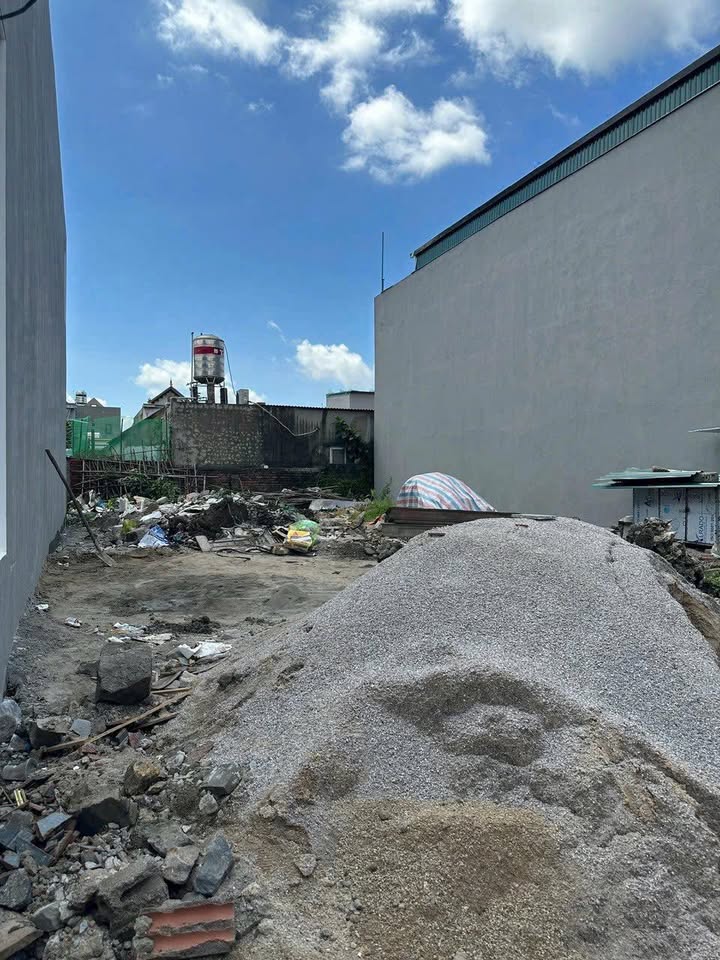 Bán đất Cẩm Phả 89m² - Ngõ ô tô, Chính chủ, Sổ đỏ sẵn sang tên